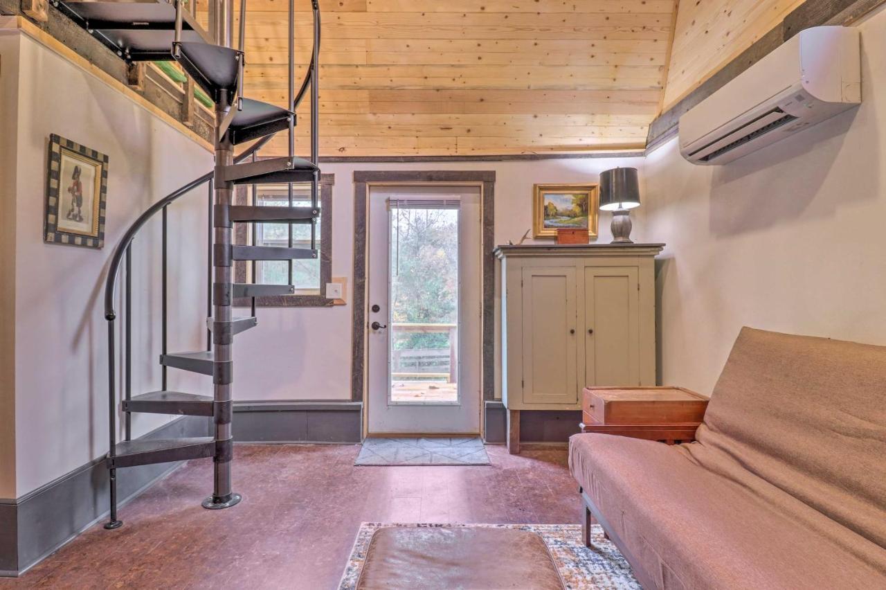 Rustic Hendersonville Farm Studio With Private Deck 외부 사진