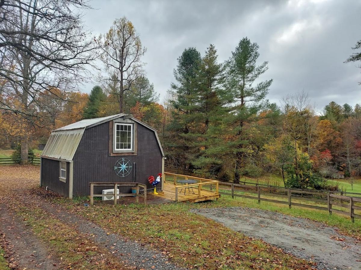 Rustic Hendersonville Farm Studio With Private Deck 외부 사진