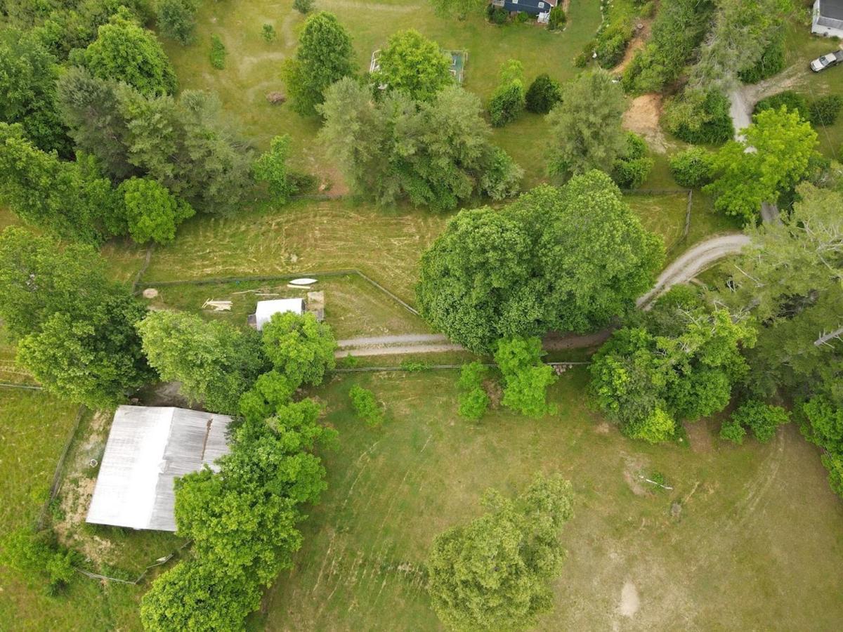Rustic Hendersonville Farm Studio With Private Deck 외부 사진